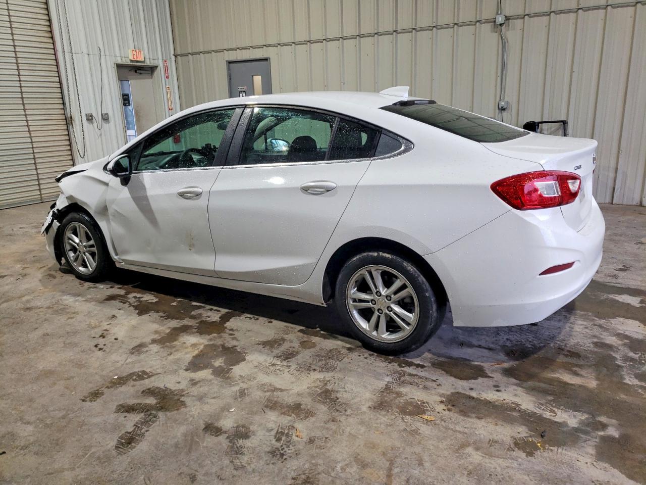 2016 CHEVROLET CRUZE