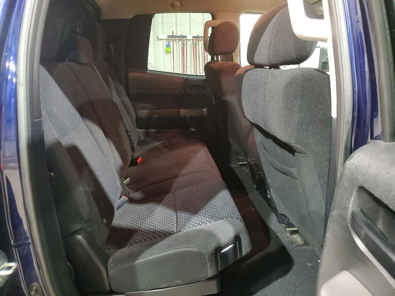 2012 TOYOTA TUNDRA