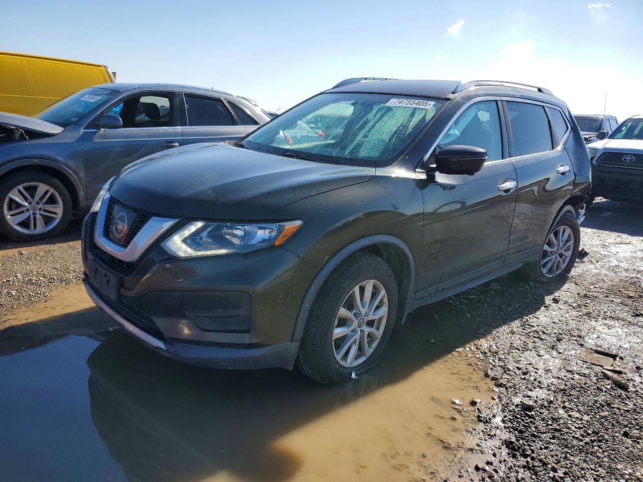 2017 NISSAN ROGUE