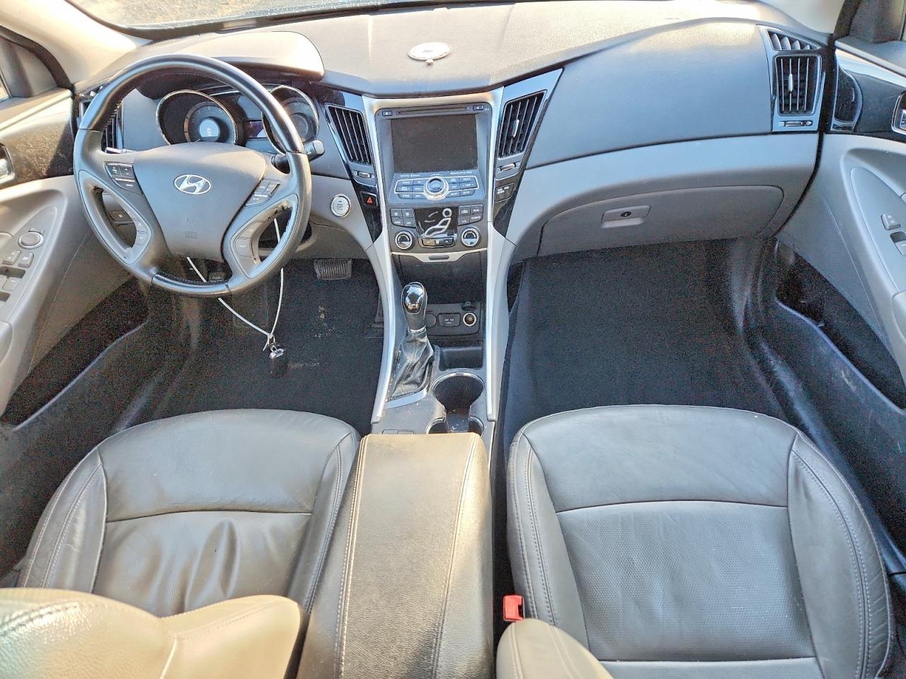 2013 HYUNDAI SONATA