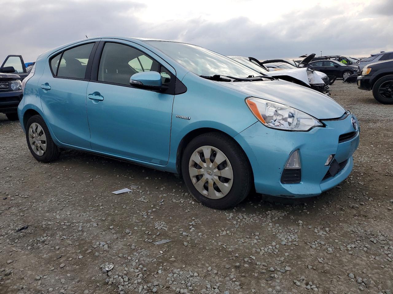 2012 TOYOTA Prius c
