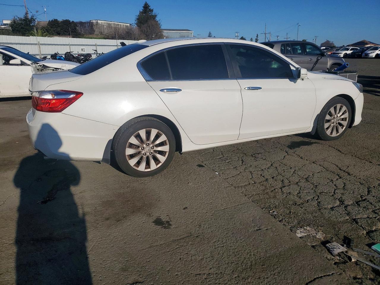 2015 HONDA ACCORD