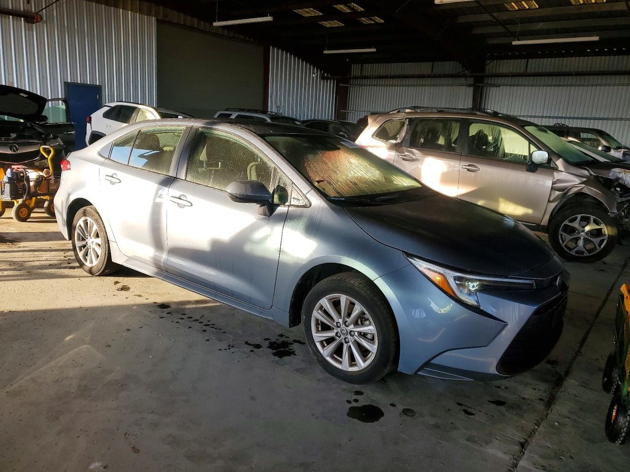 2024 TOYOTA COROLLA