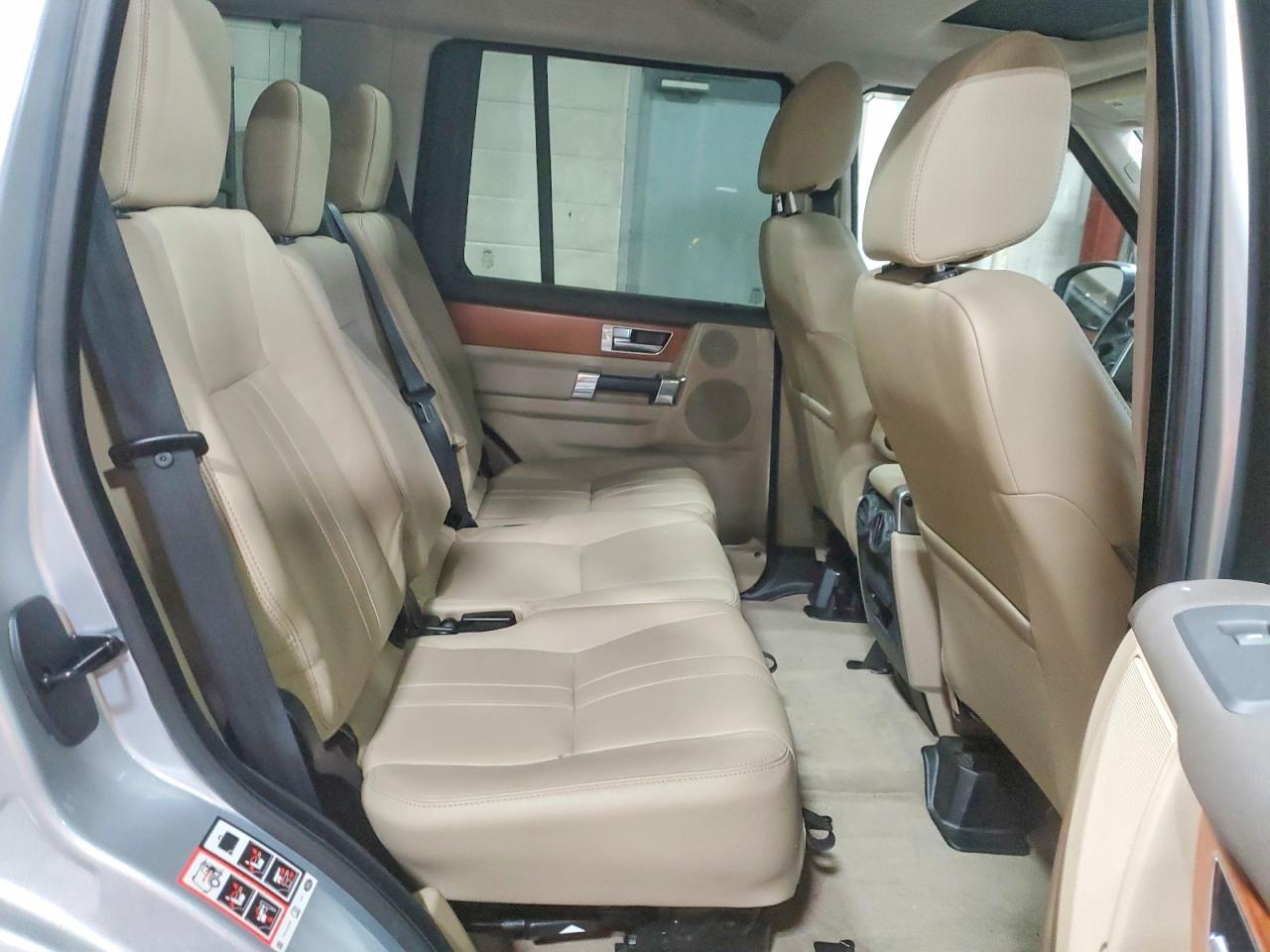 2015 LAND ROVER LR4