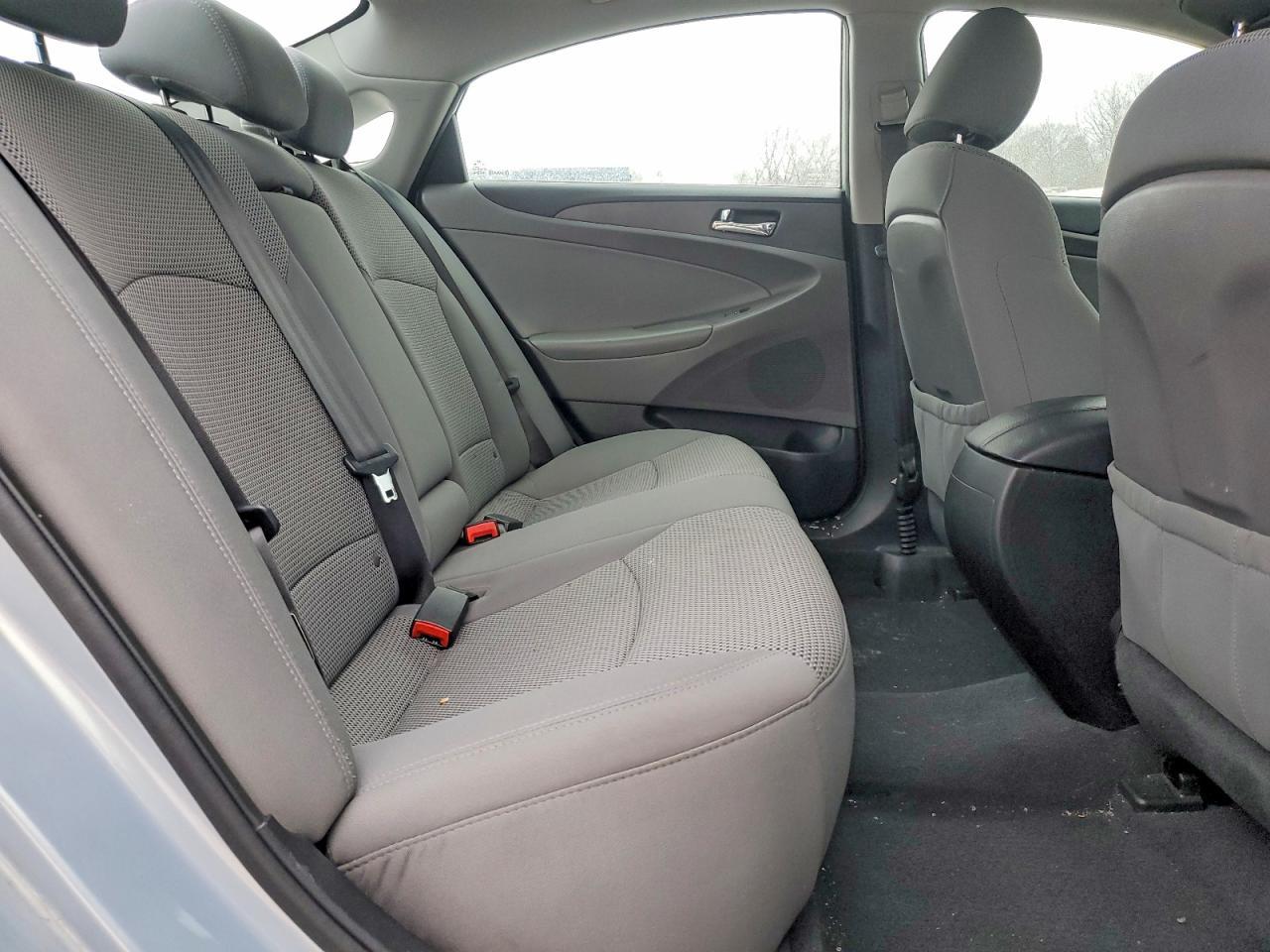 2012 HYUNDAI SONATA