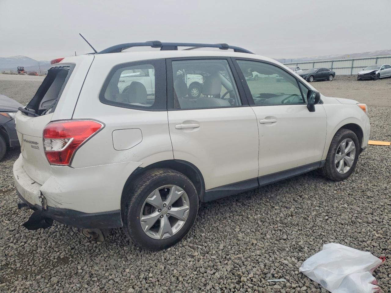 2015 SUBARU FORESTER