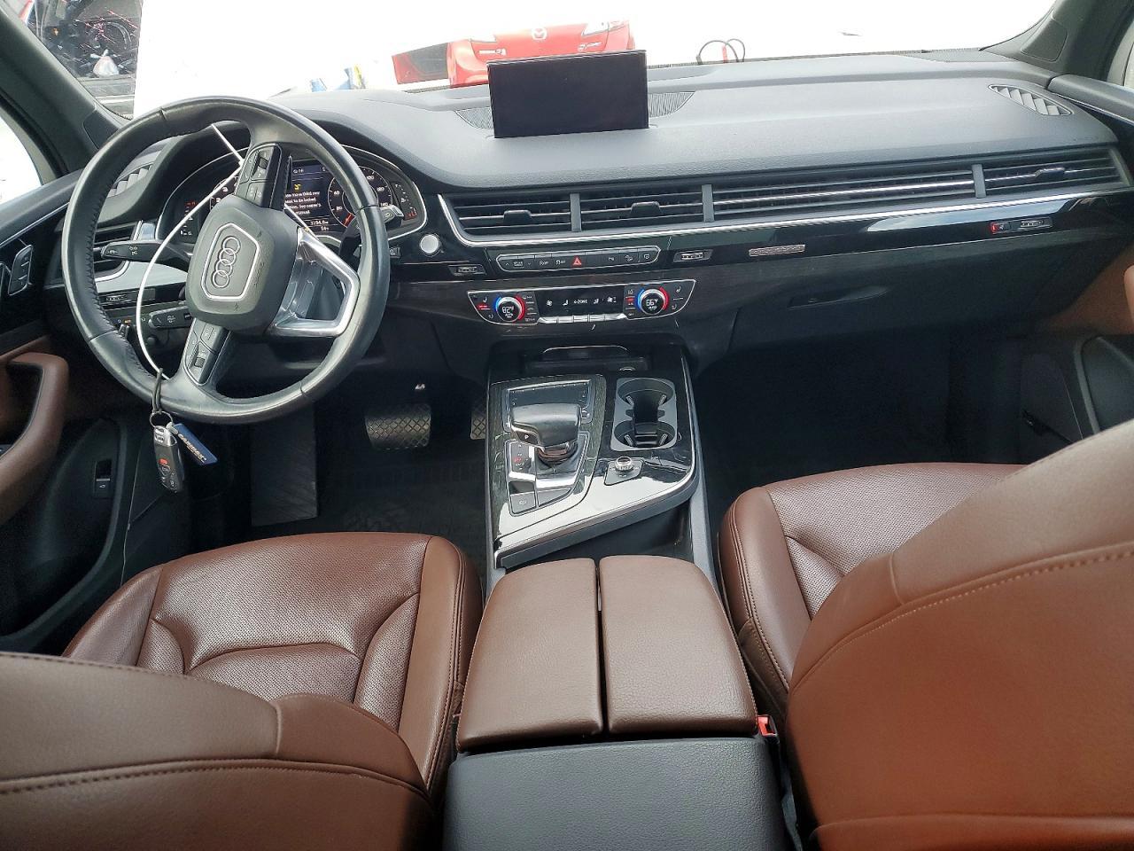 2018 AUDI Q7