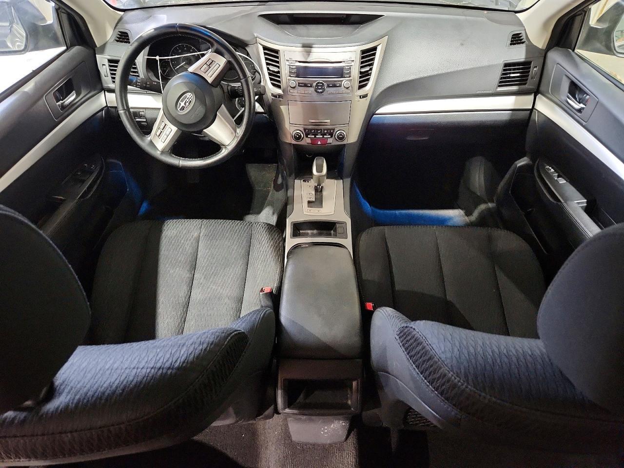 2010 SUBARU Outback
