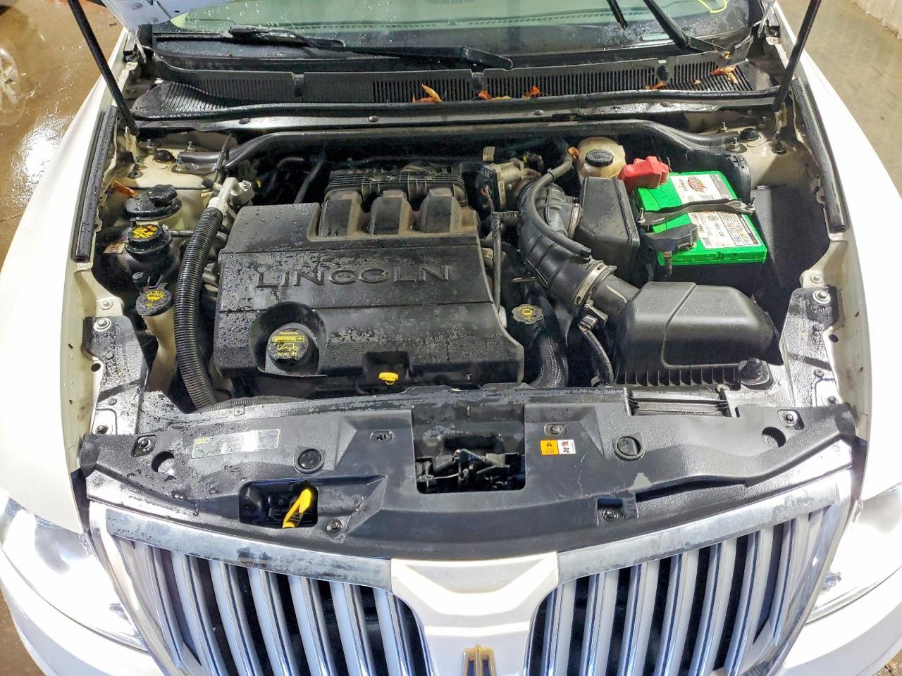 2010 LINCOLN MKS