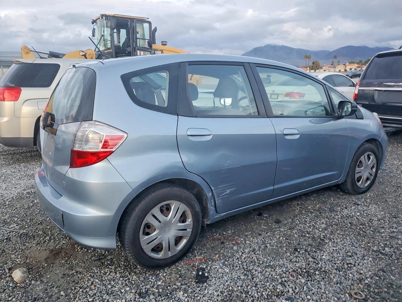 2011 HONDA FIT