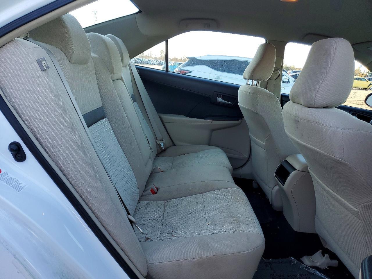 2014 TOYOTA CAMRY