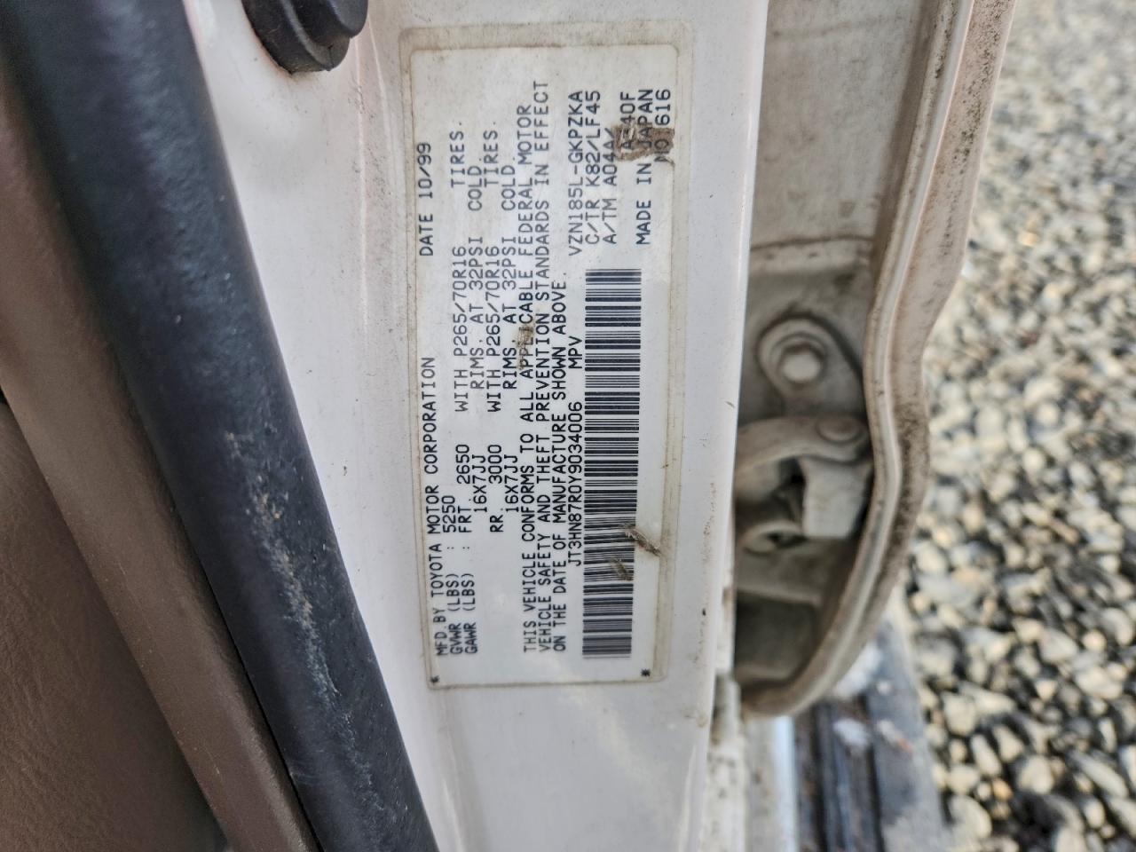 2000 TOYOTA 4Runner