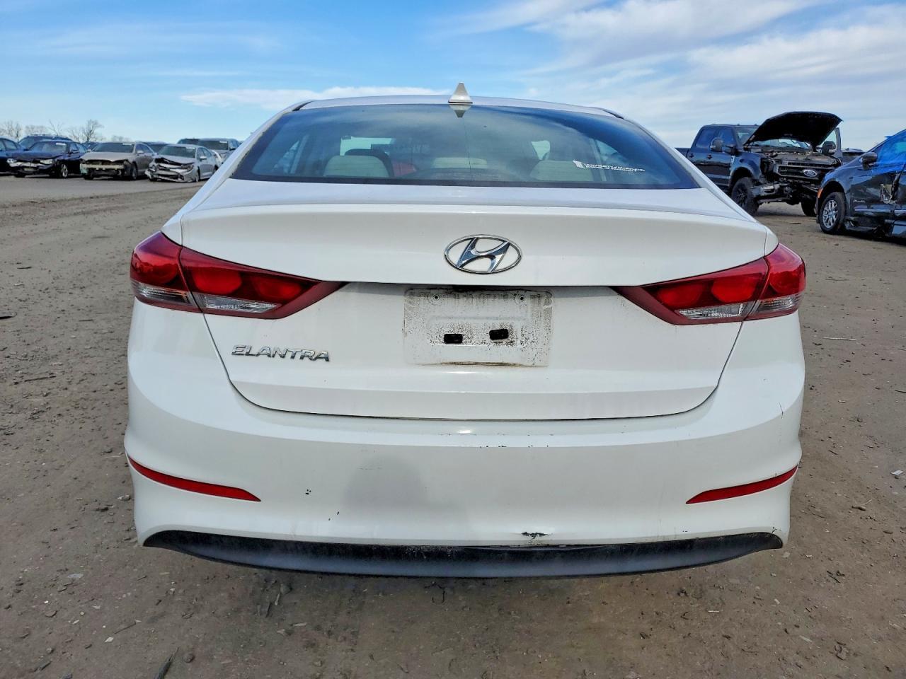 2018 HYUNDAI ELANTRA