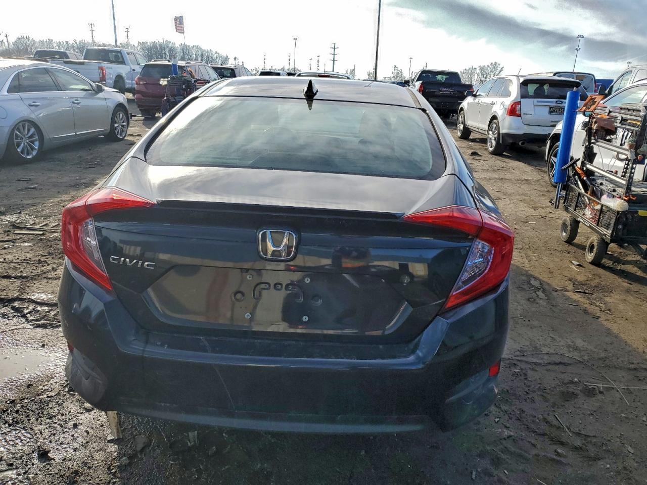 2018 HONDA CIVIC