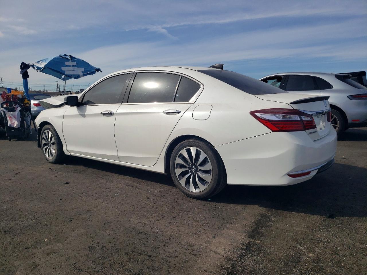 2017 HONDA ACCORD