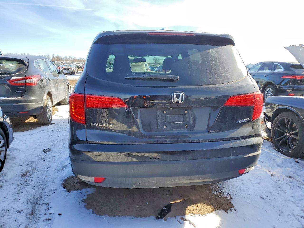 2017 HONDA PILOT