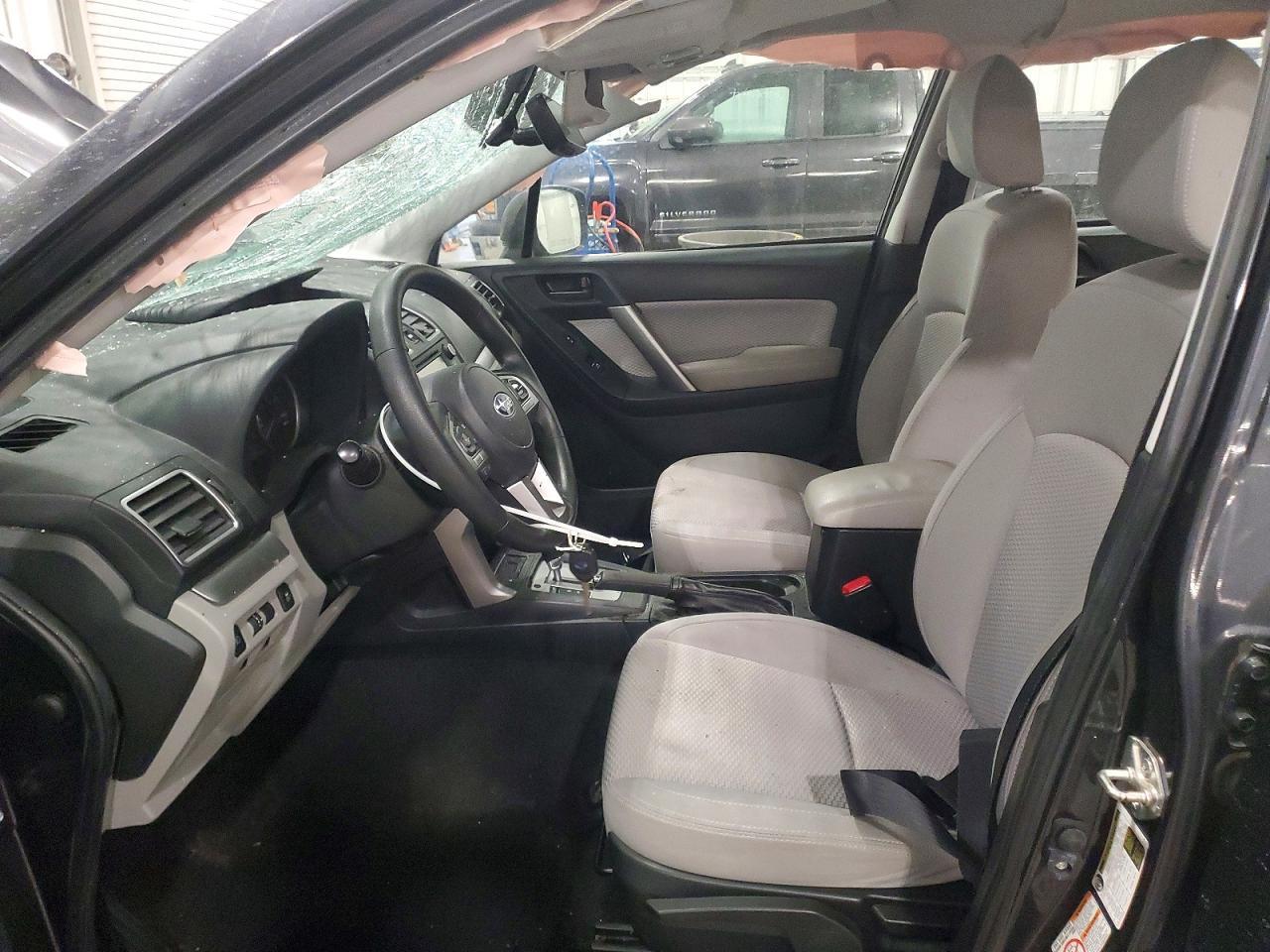 2017 SUBARU FORESTER