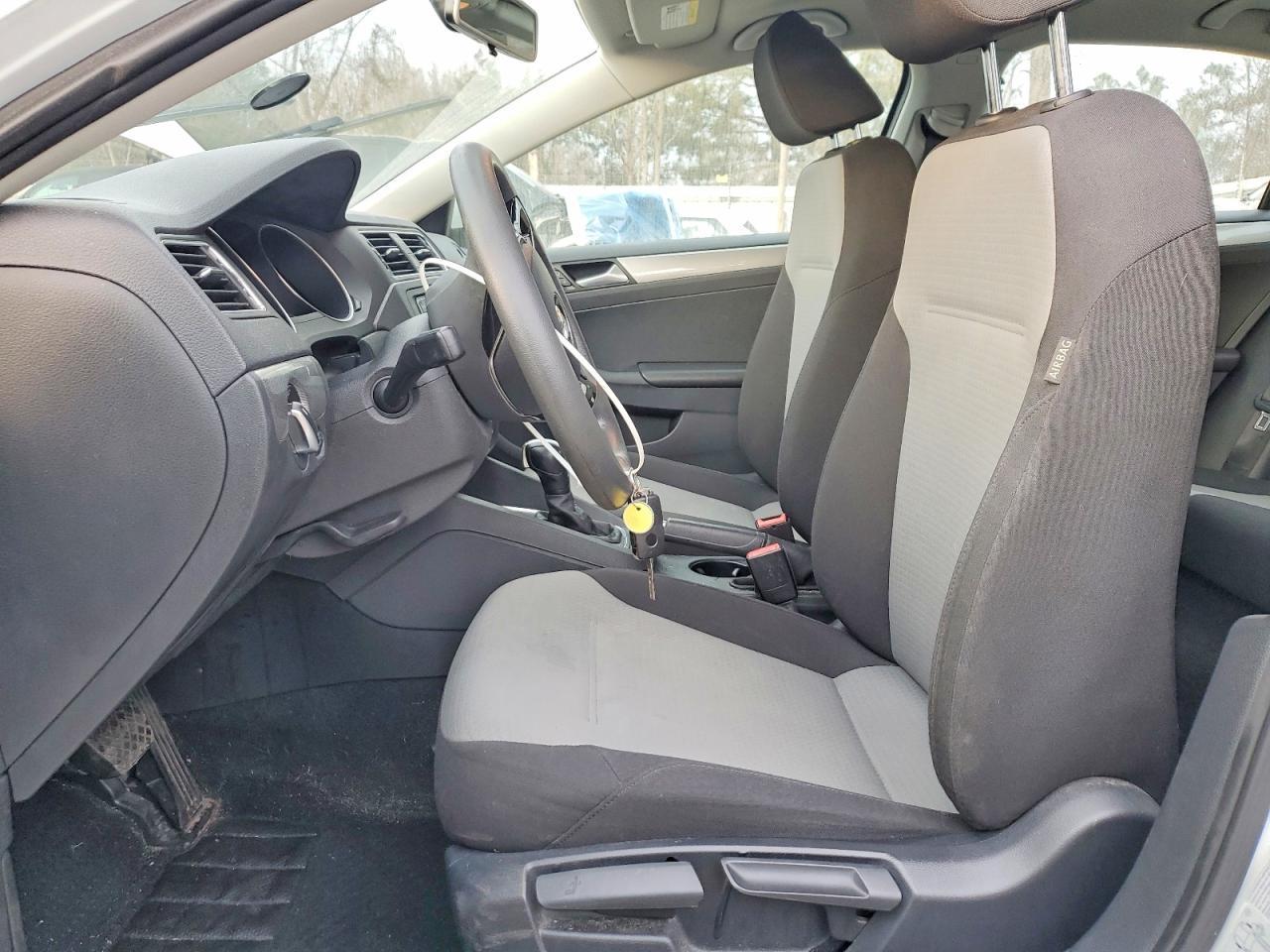 2017 VOLKSWAGEN JETTA