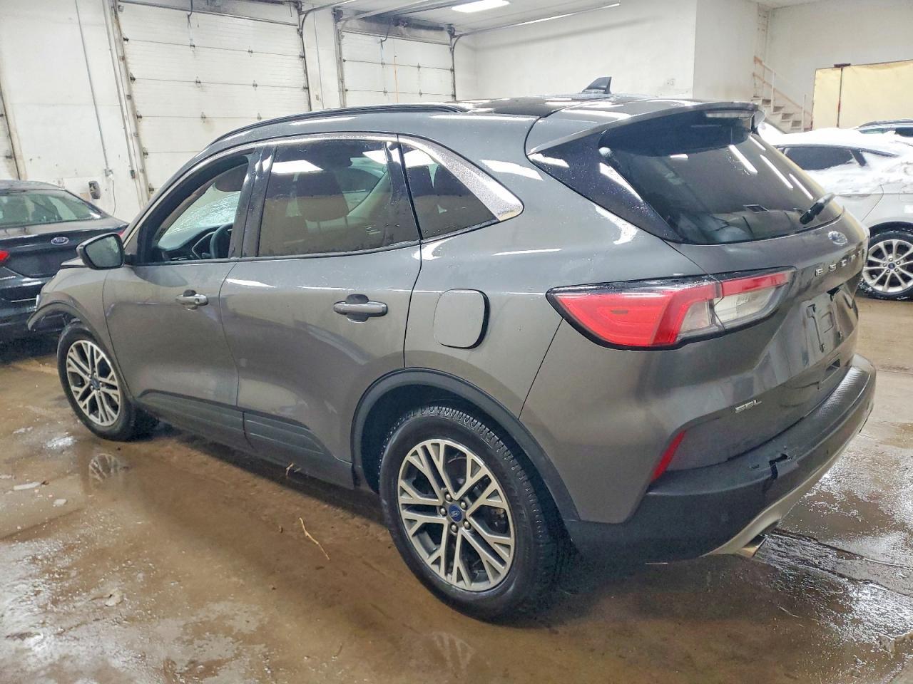 2021 FORD ESCAPE