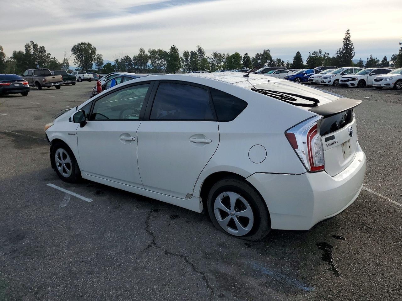 2013 TOYOTA PRIUS