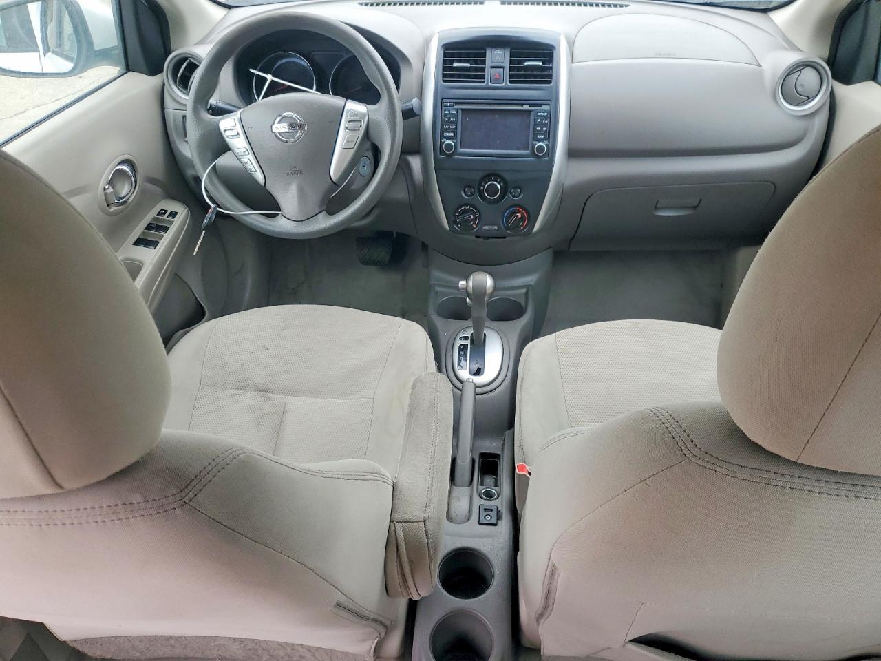 2015 NISSAN VERSA