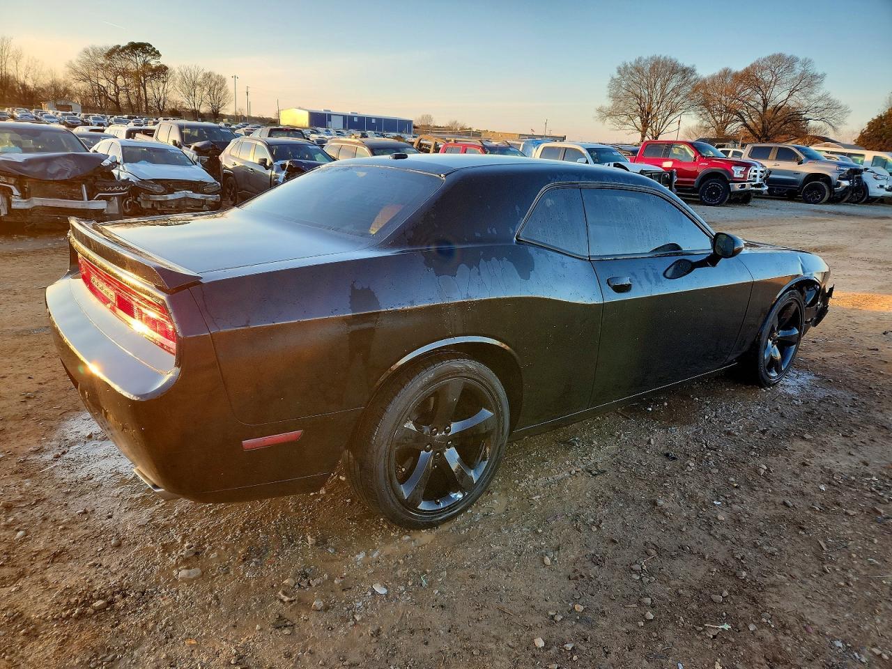 2013 DODGE Challenger