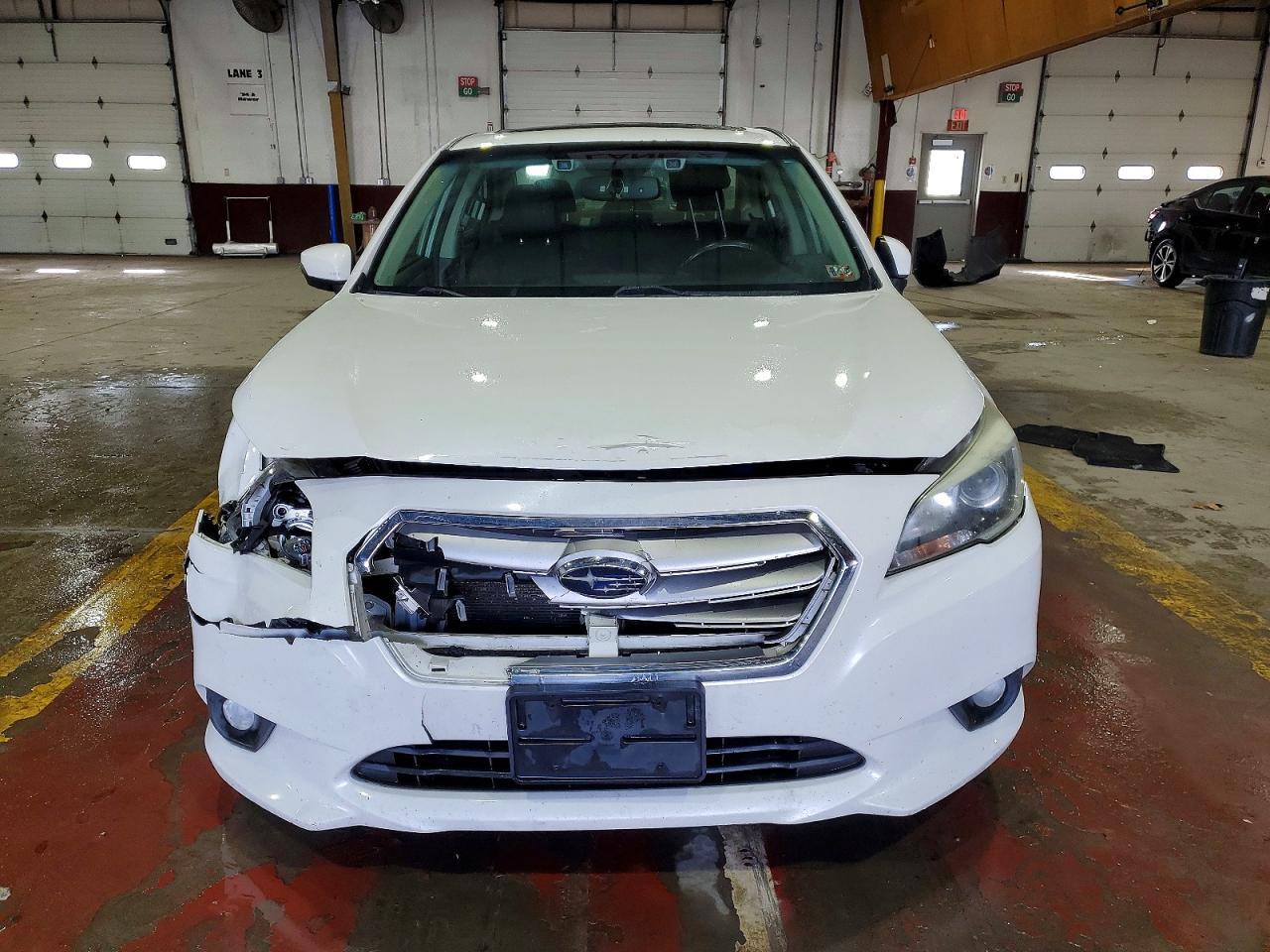 2016 SUBARU Legacy