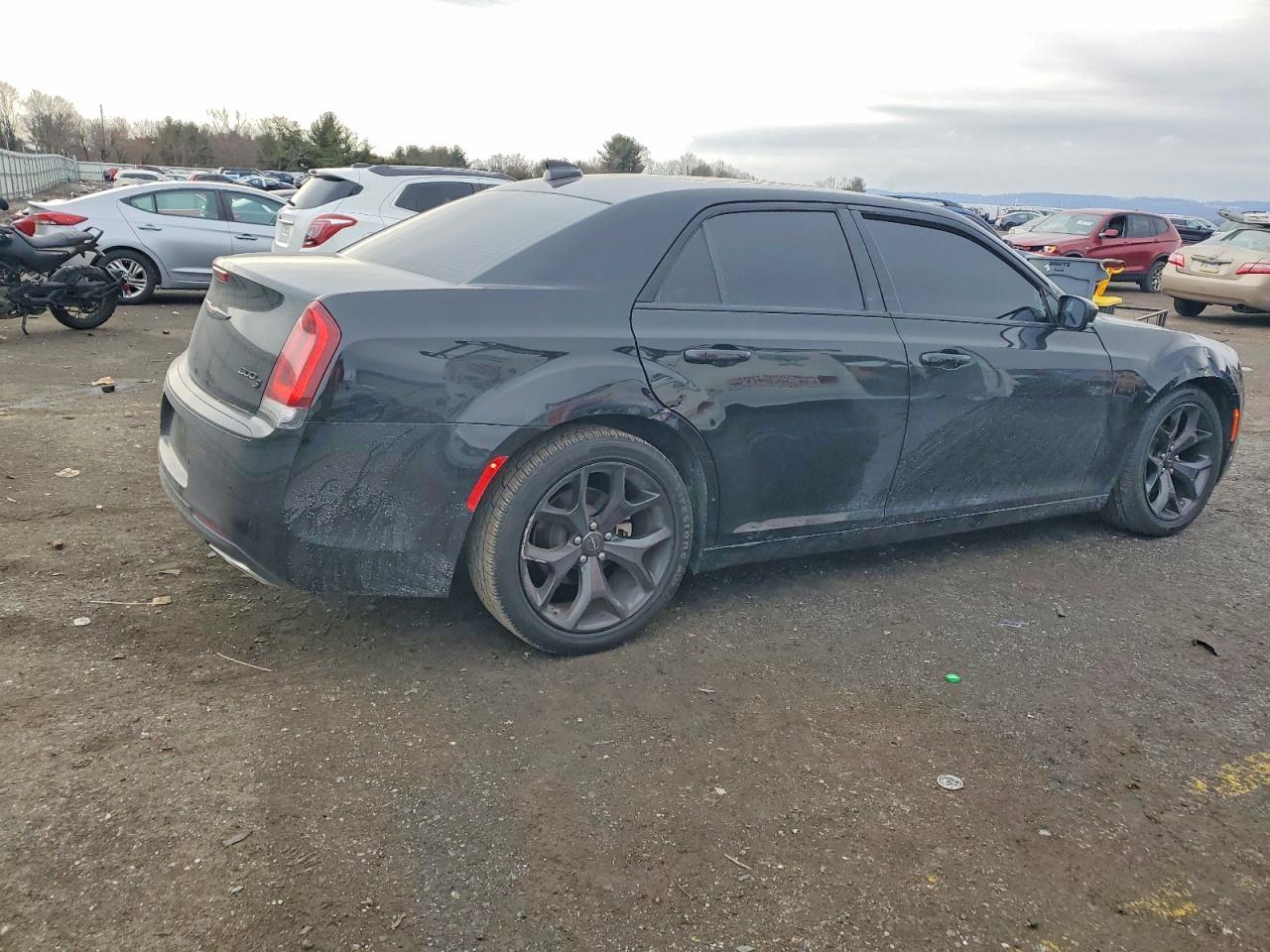 2022 CHRYSLER 300