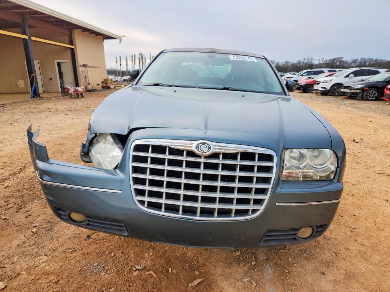 2005 CHRYSLER 300