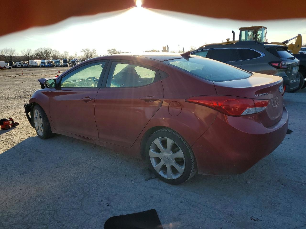 2012 HYUNDAI ELANTRA