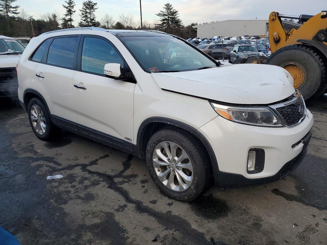 2014 KIA SORENTO