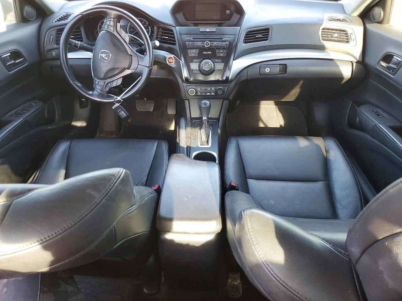 2017 ACURA ILX