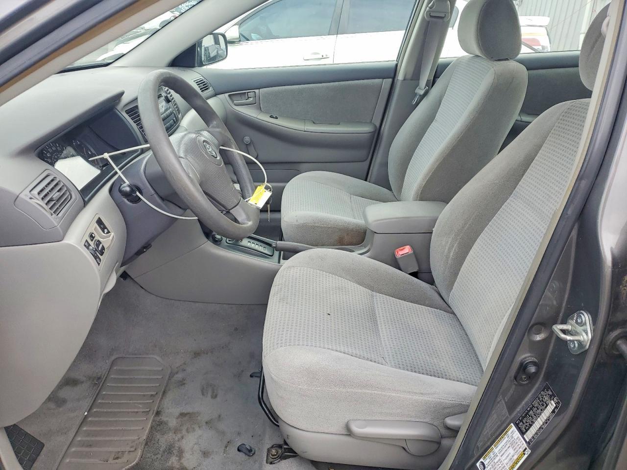 2005 TOYOTA COROLLA