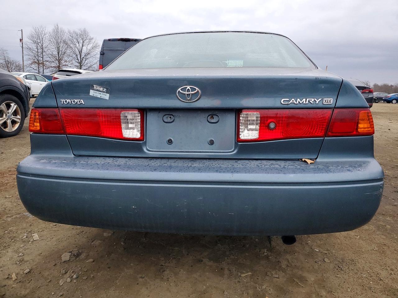 2000 TOYOTA CAMRY