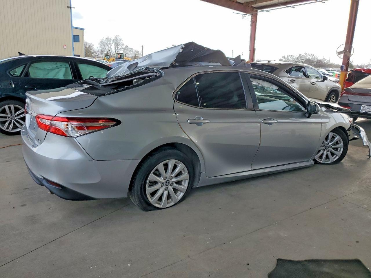 2019 TOYOTA CAMRY