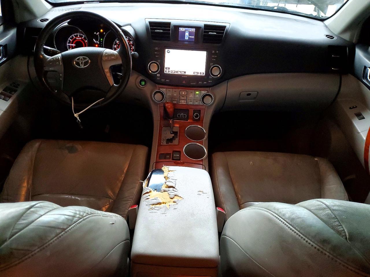 2009 TOYOTA HIGHLANDER