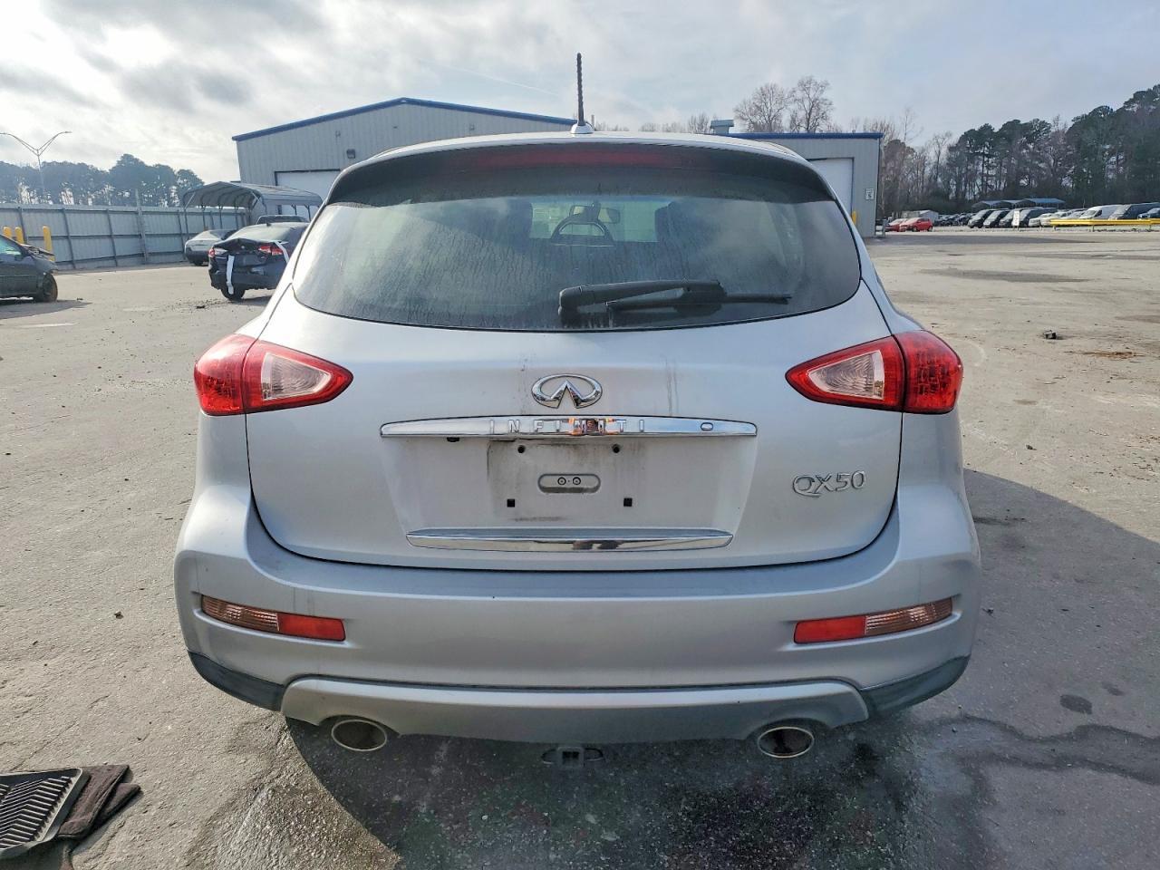 2016 INFINITI QX50