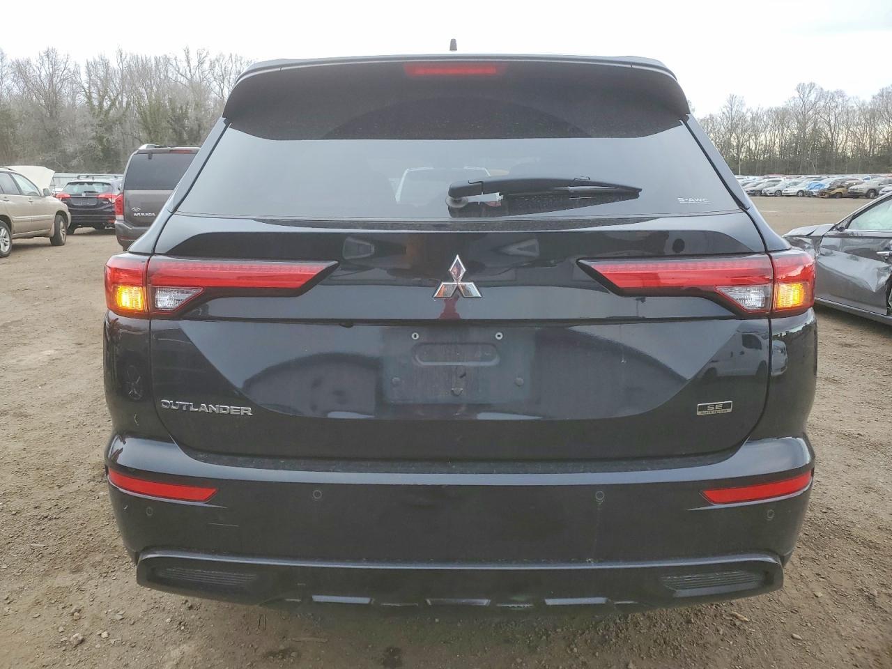 2024 MITSUBISHI outlander