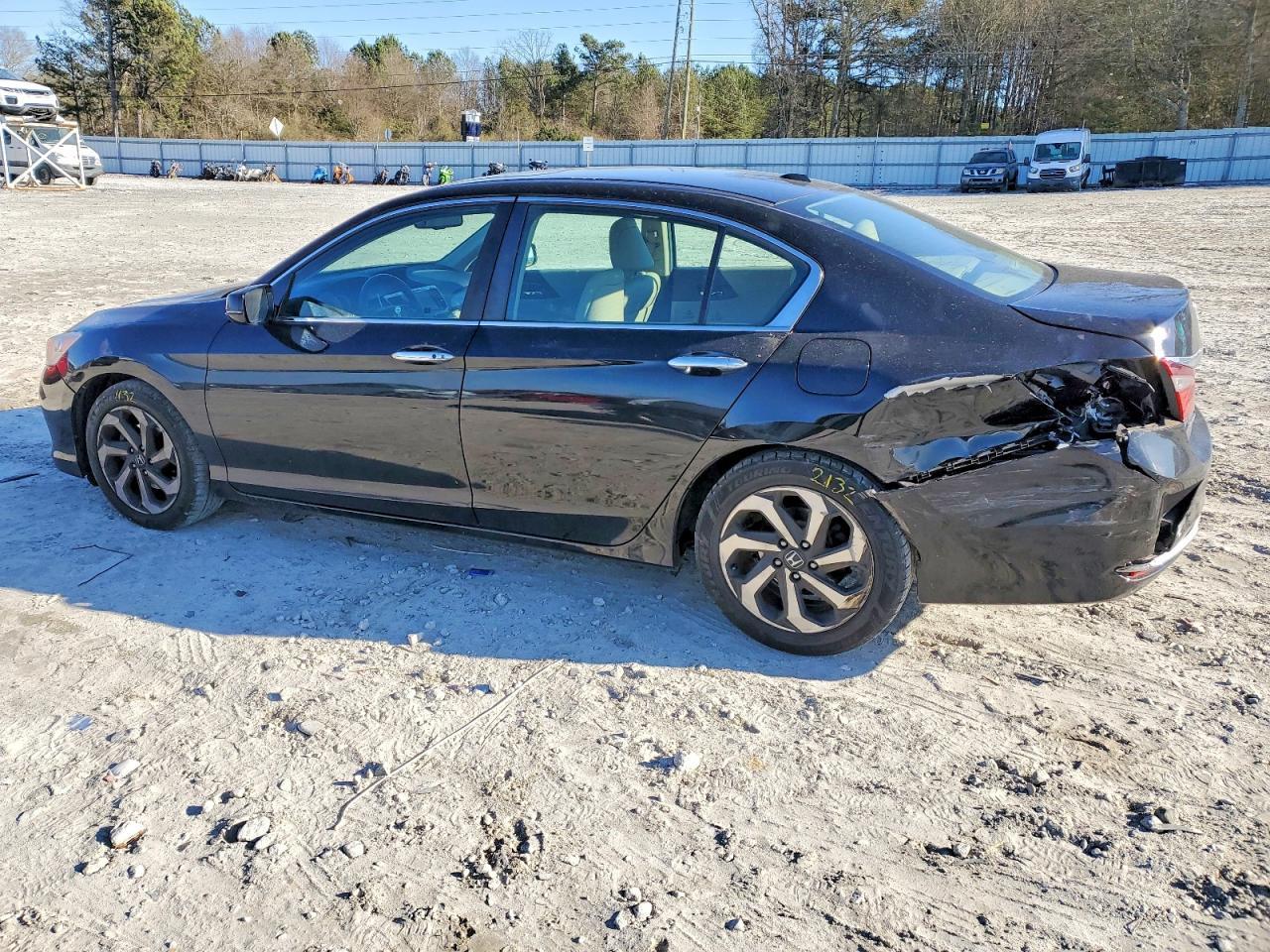 2017 HONDA ACCORD