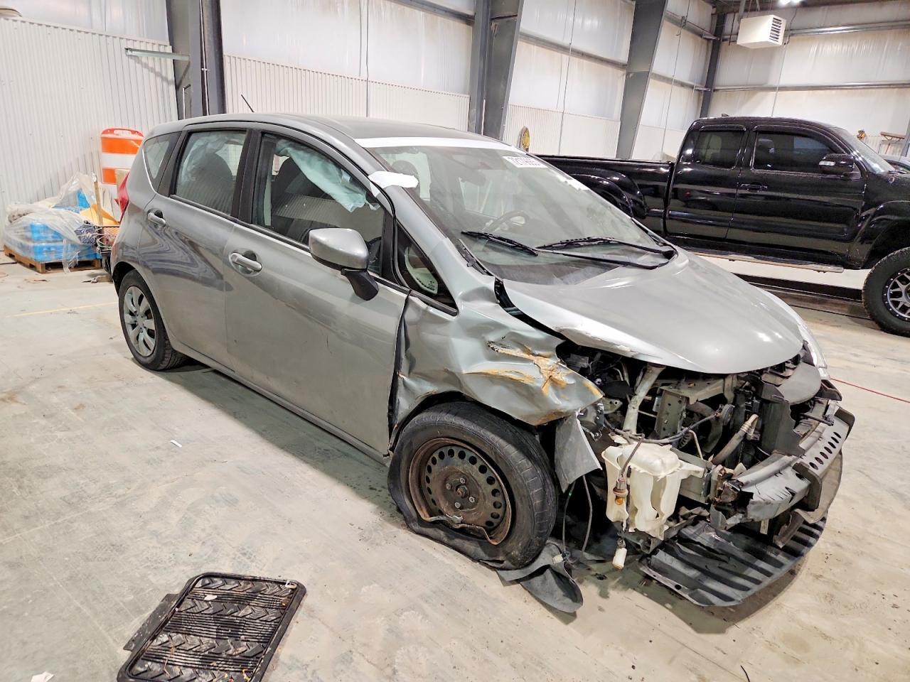 2015 NISSAN Versa Note