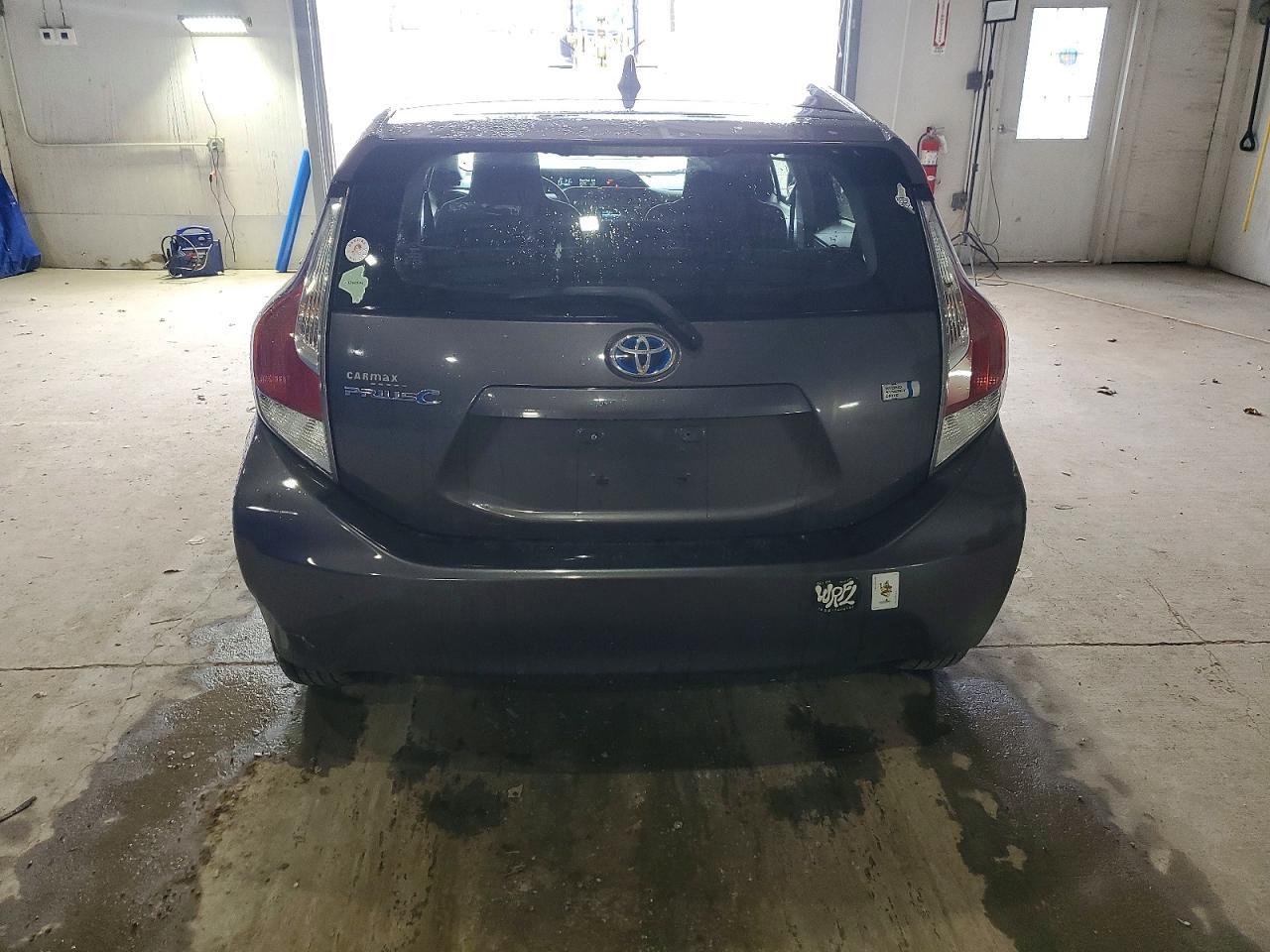 2015 TOYOTA Prius c