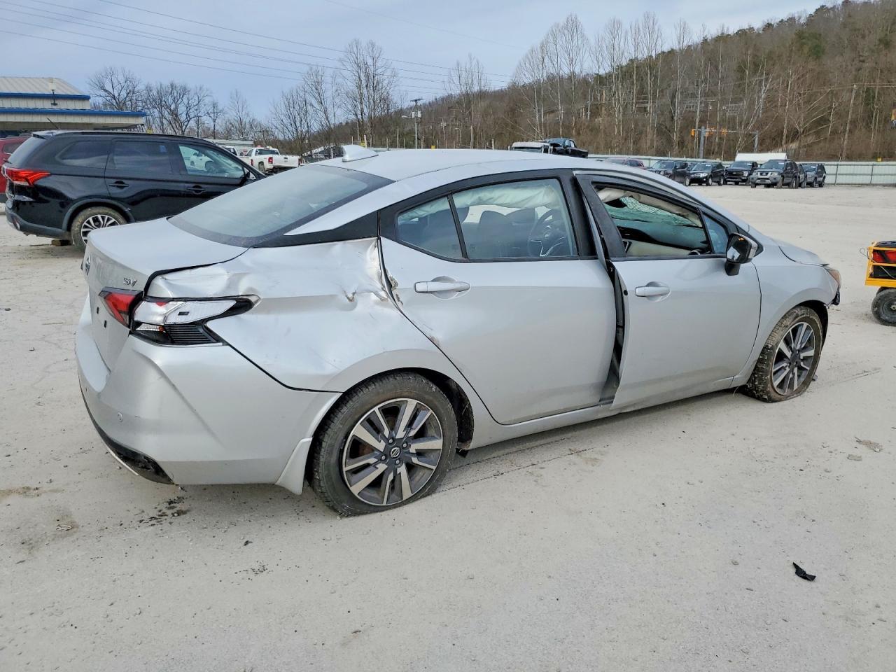 2020 NISSAN VERSA