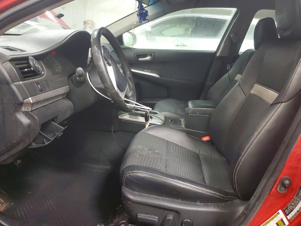 2012 TOYOTA CAMRY