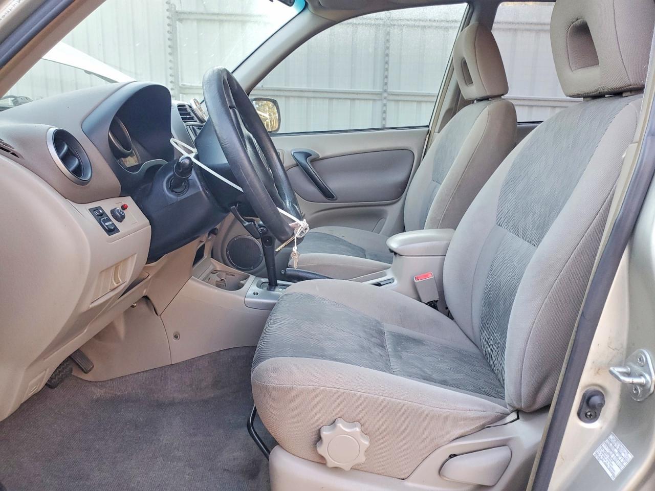 2001 TOYOTA RAV4