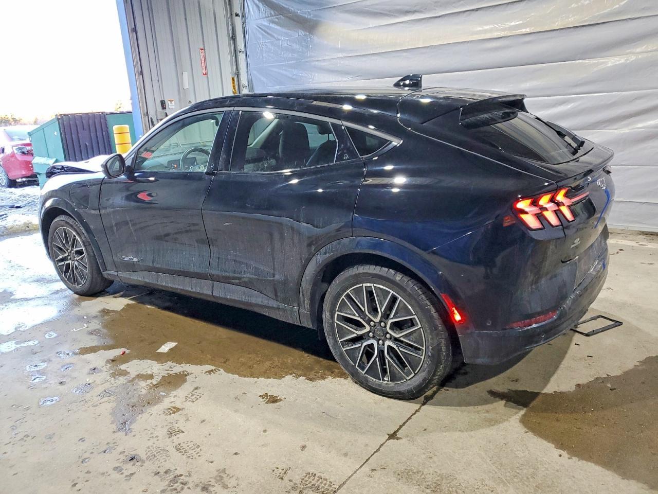 2024 FORD Mustang Mach-E
