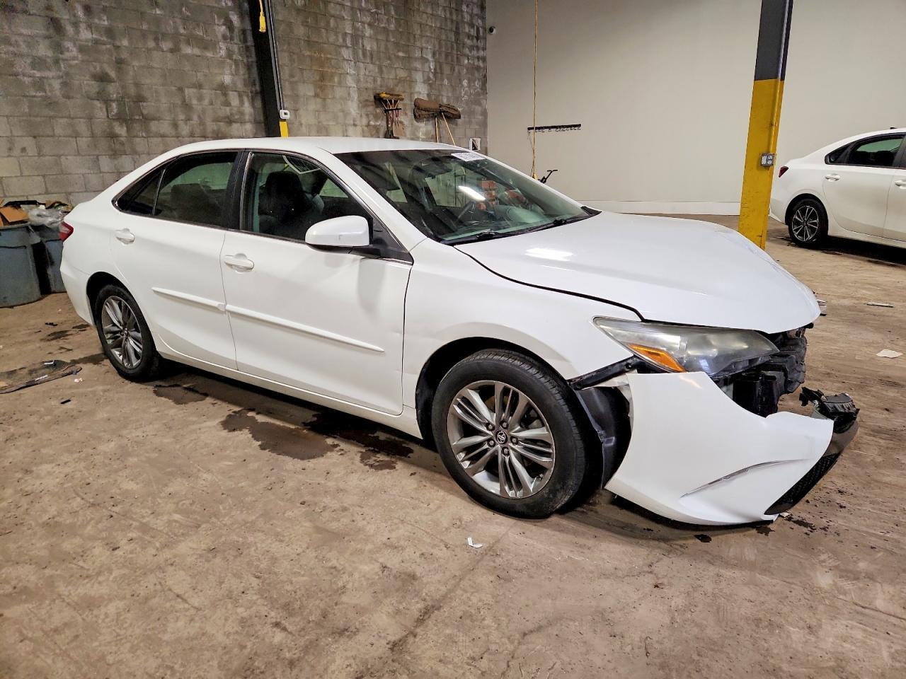 2017 TOYOTA CAMRY