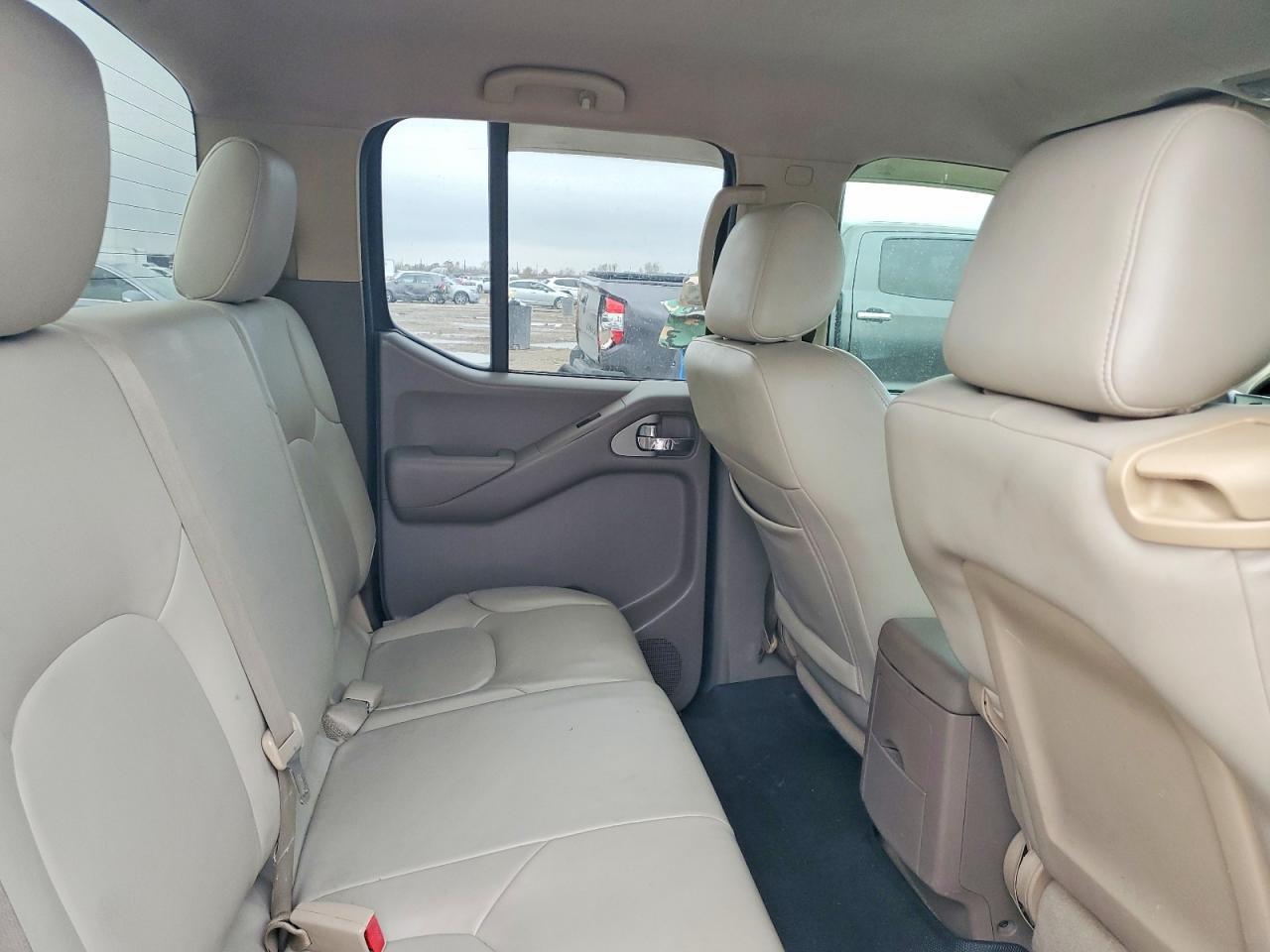 2009 NISSAN Frontier