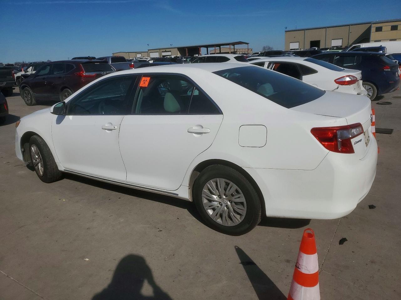 2012 TOYOTA CAMRY