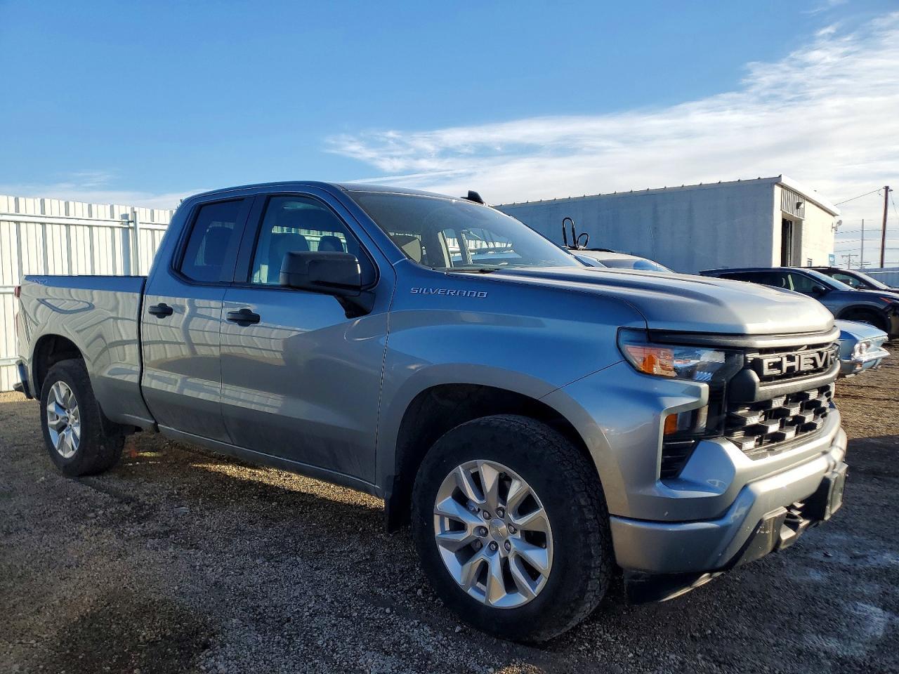 2023 CHEVROLET Silverado