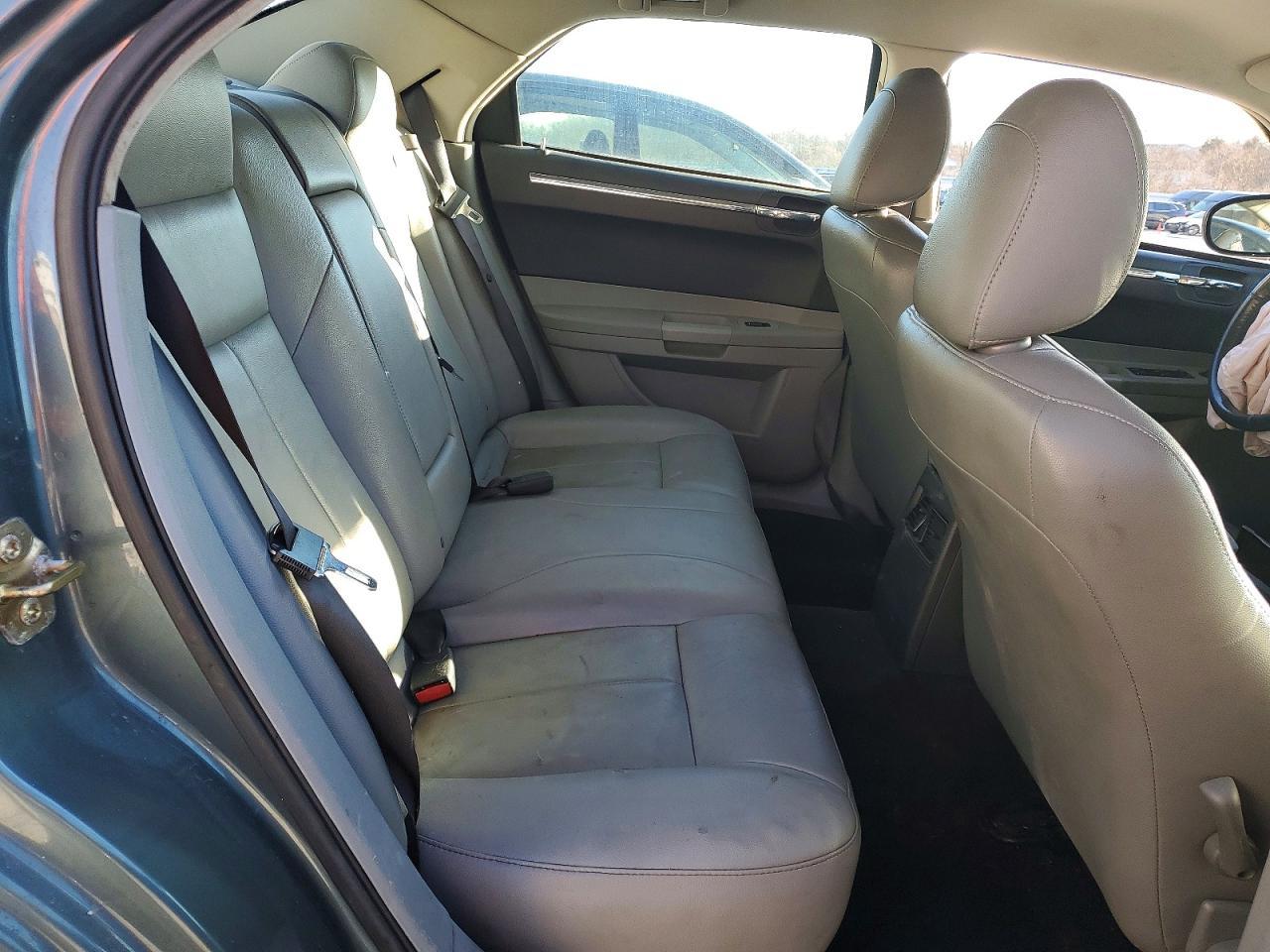 2006 CHRYSLER 300